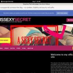 New Lexissexysecret.modelcentro.com